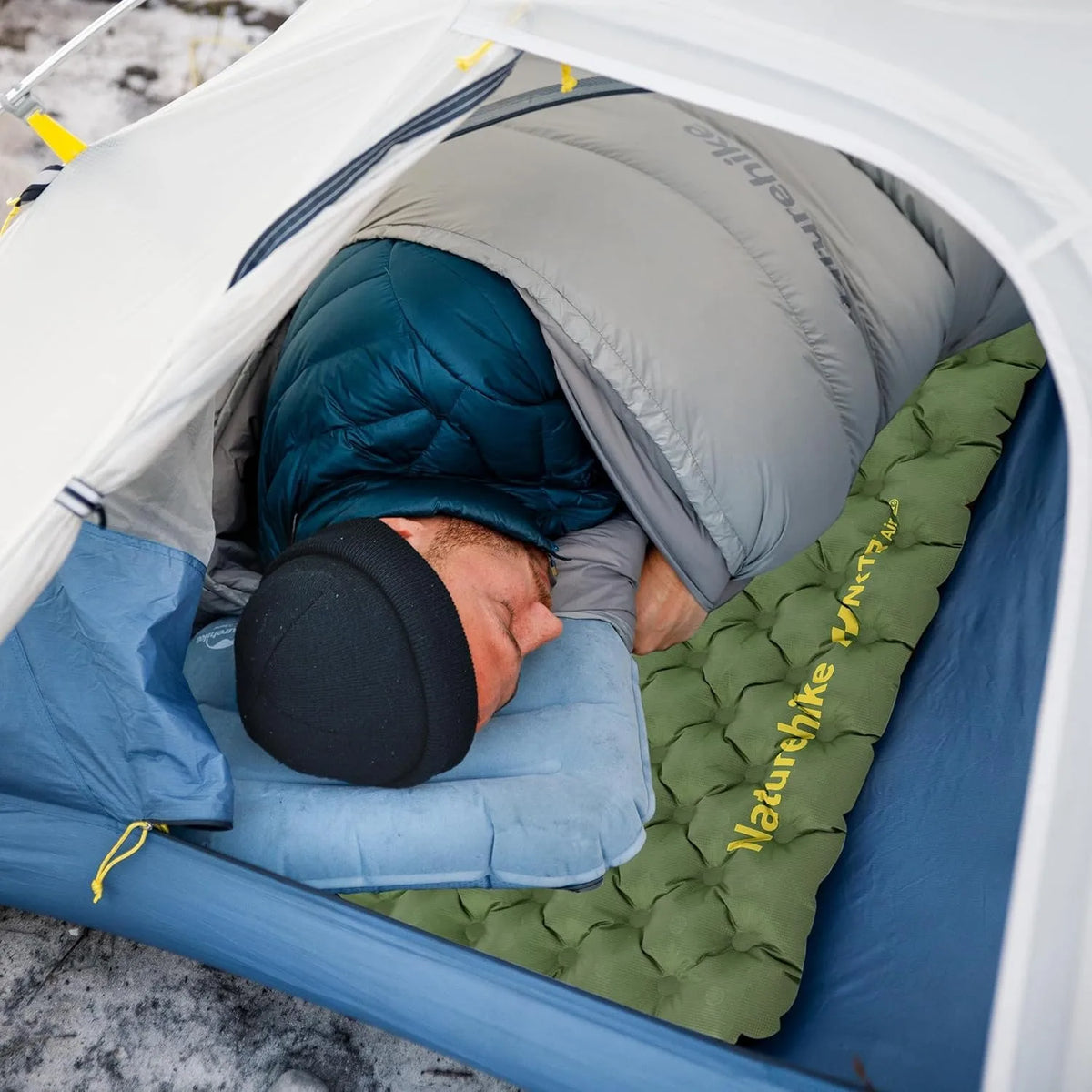 Naturehike Insulated Inflatable Sleeping Pad for Four Season Camping